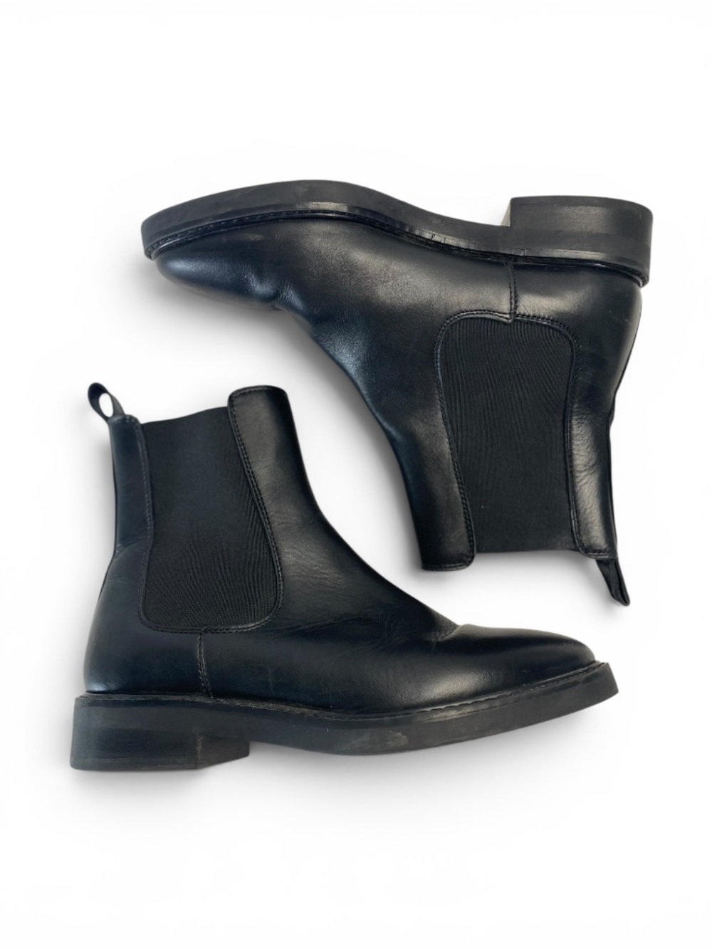 & Other Stories Leather Chelsea Ankle Boots Almond Toe Box in Black Size 7 - Picture 3 of 8